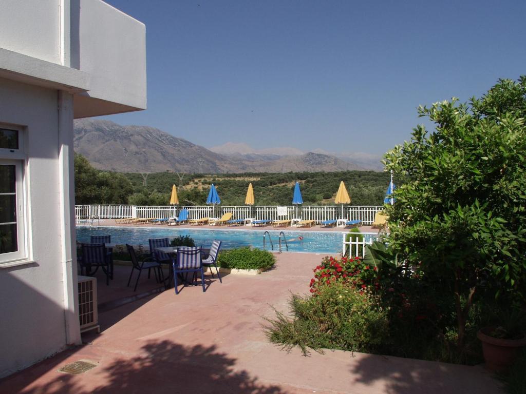 Calamon Apartments Episkopi-Chania Екстериор снимка