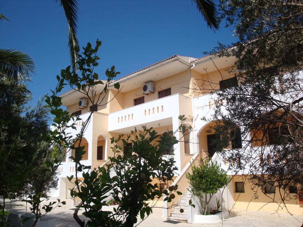 Calamon Apartments Episkopi-Chania Екстериор снимка