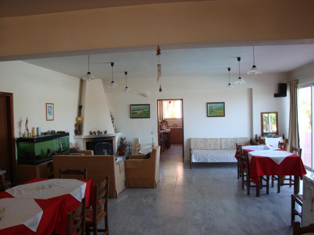 Calamon Apartments Episkopi-Chania Екстериор снимка