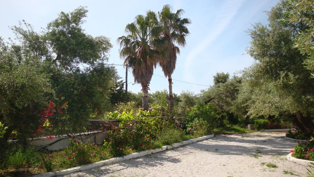Calamon Apartments Episkopi-Chania Екстериор снимка