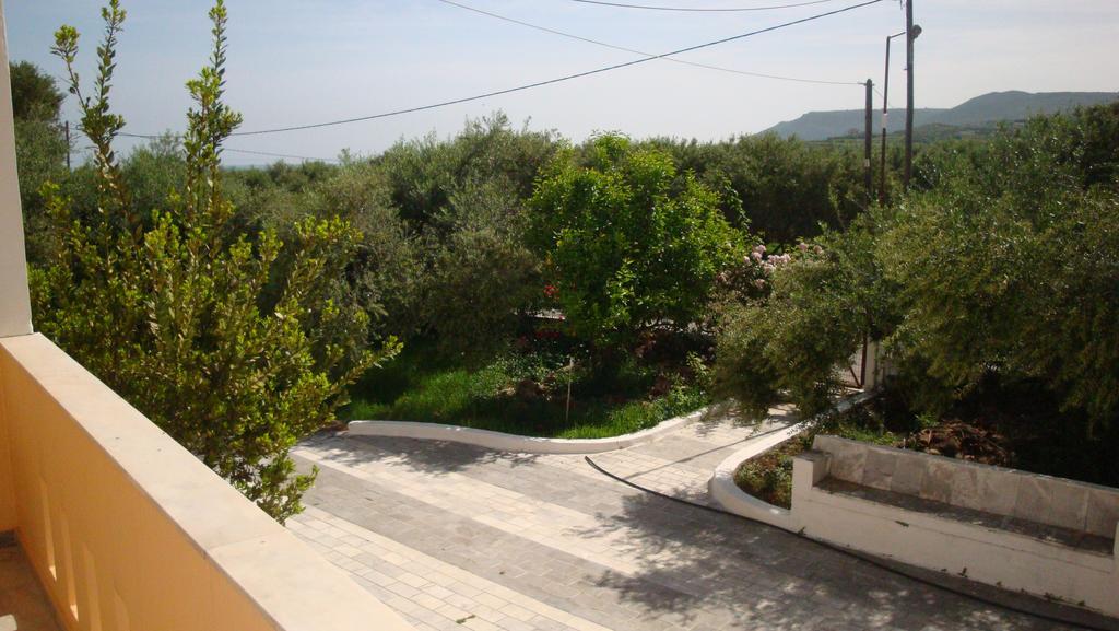 Calamon Apartments Episkopi-Chania Екстериор снимка