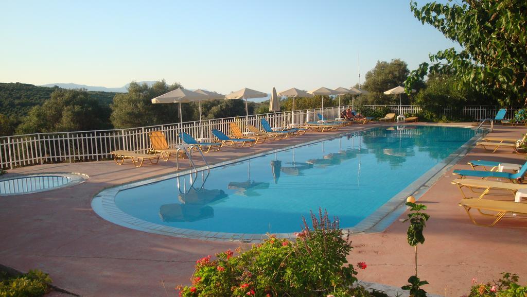 Calamon Apartments Episkopi-Chania Екстериор снимка
